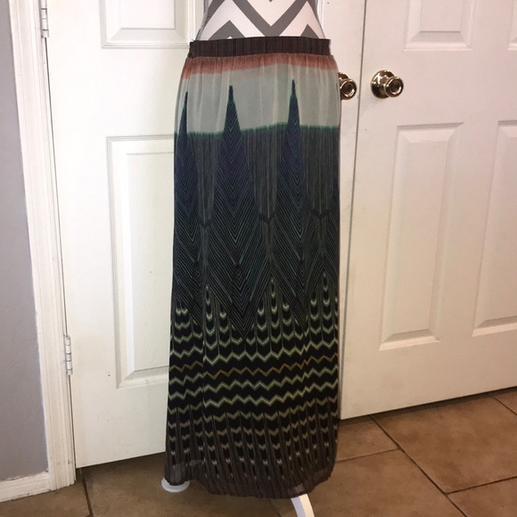 Maeve Dresses & Skirts - Maeve Maxi Skirt M